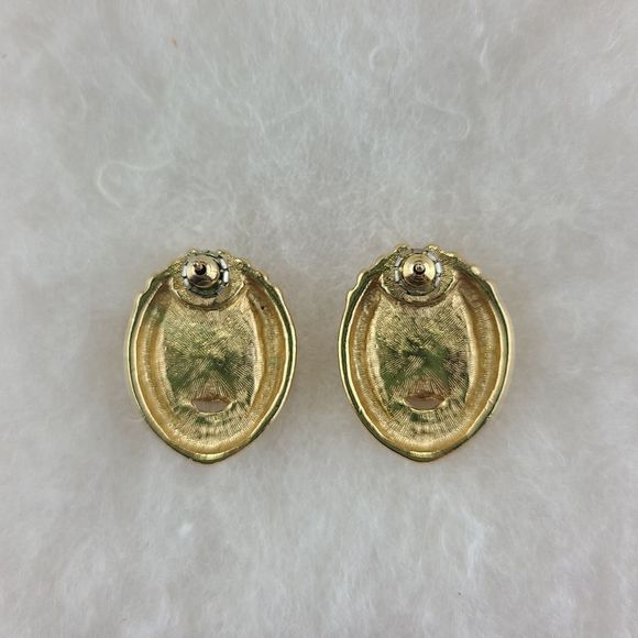 Vintage Oval Faux Pearl Cabochon Pierced Earrings w Gold Tone Roping Unsigned - Picture 5 of 6